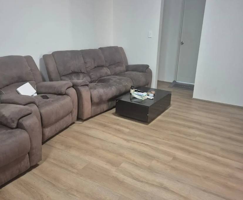 Whole property with 2 rooms for rent