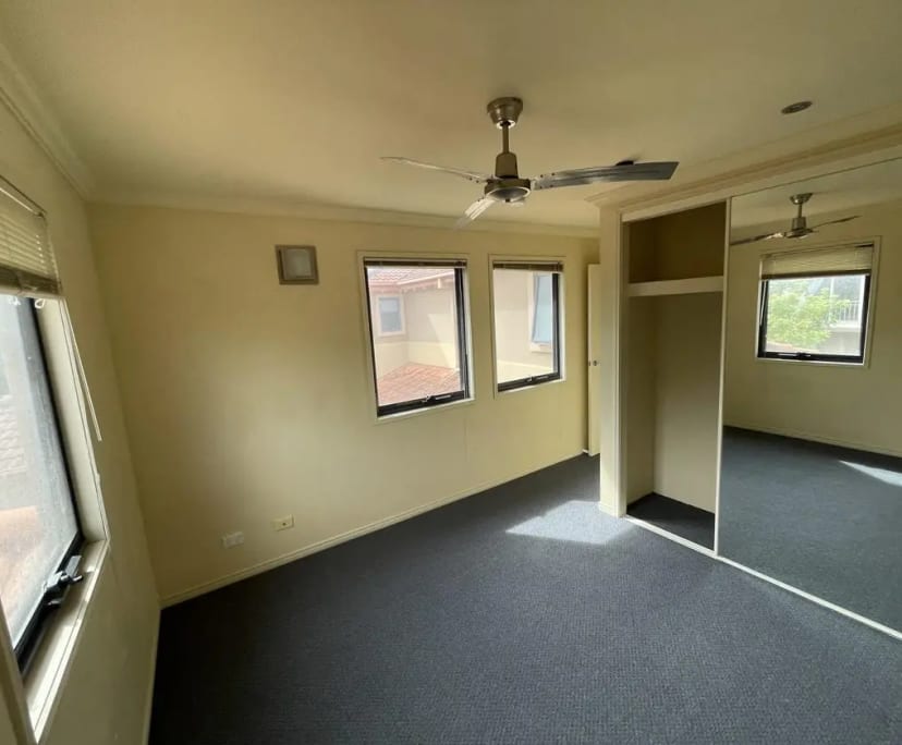 Room for Rent in Robina, Gold Coast 250, Flexible...