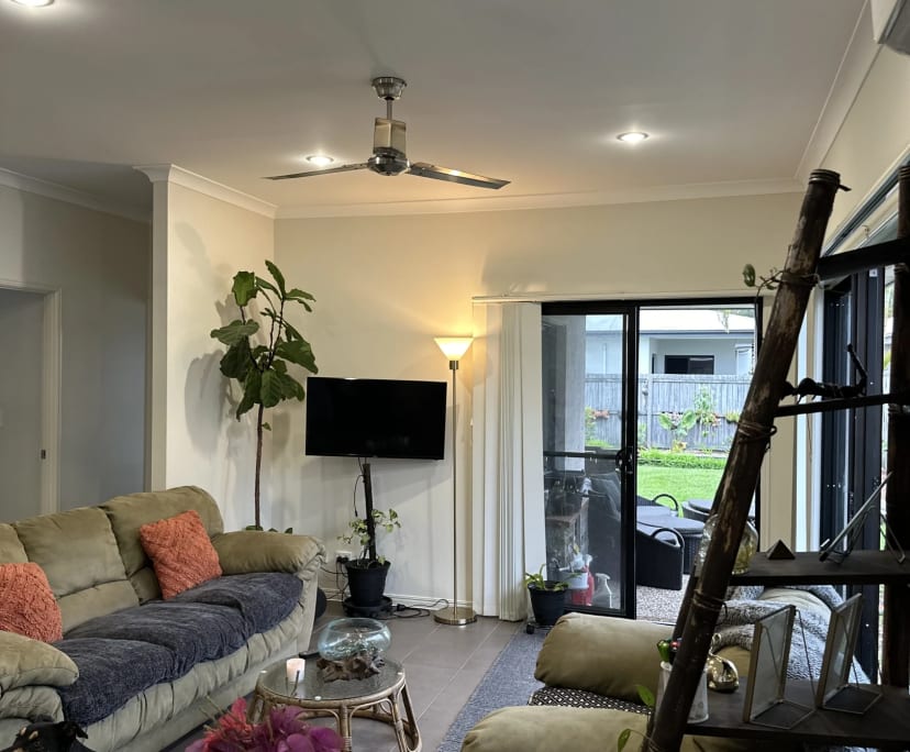 $300, Share-house, 4 bathrooms, Meridan Plains QLD 4551