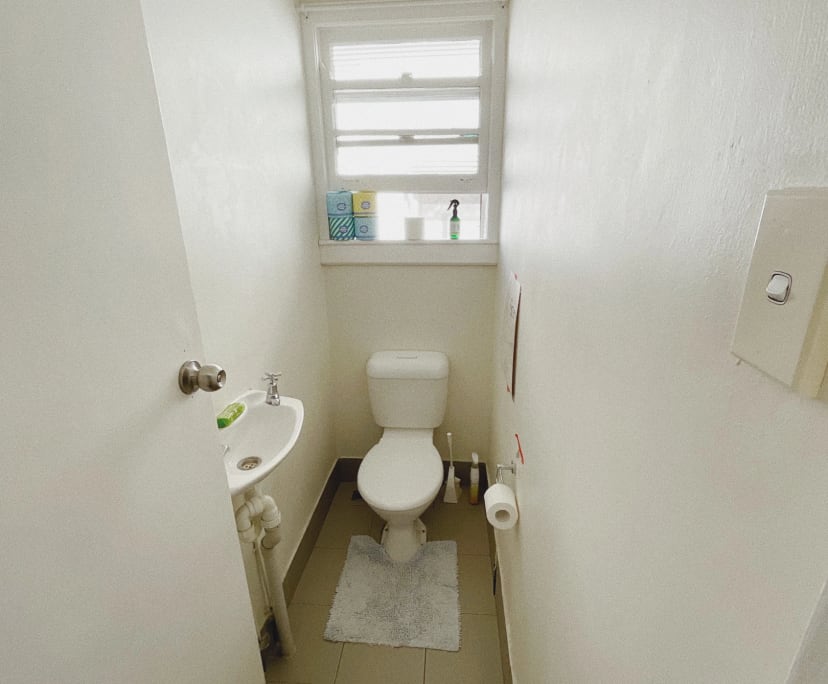 $180, Share-house, 3 bathrooms, Saint Lucia QLD 4067