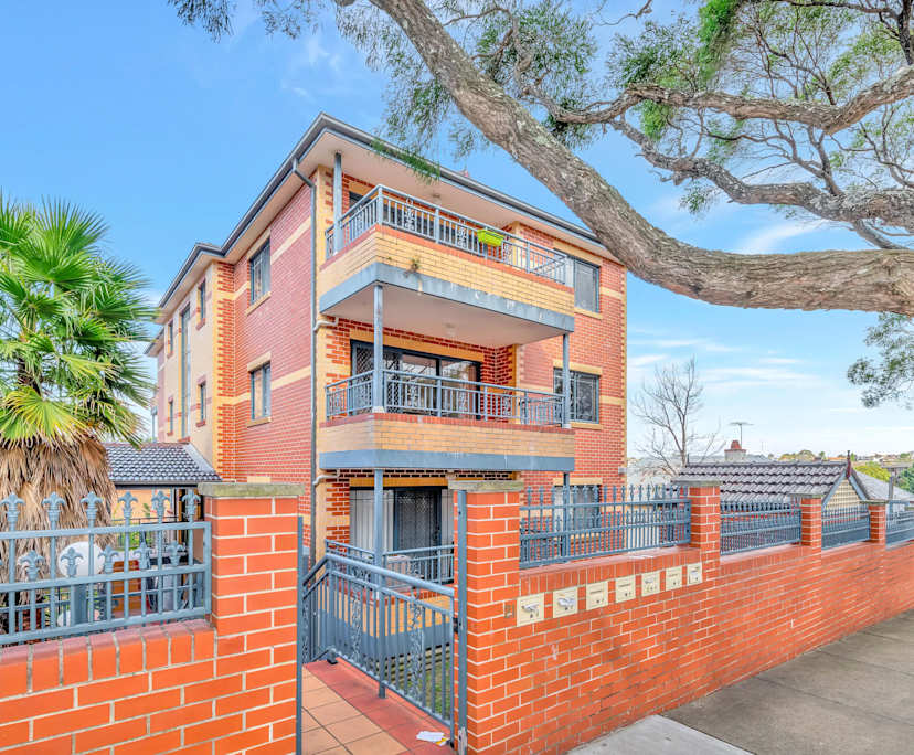 $890, Whole-property, 2 bathrooms, Marrickville NSW 2204