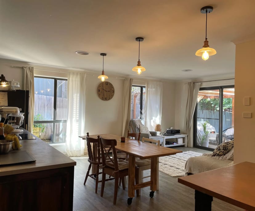 Room for Rent in MacGregor, Canberra 225, Furnish...