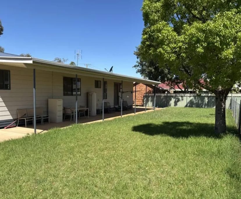 $260, Share-house, 3 bathrooms, Parkes NSW 2870