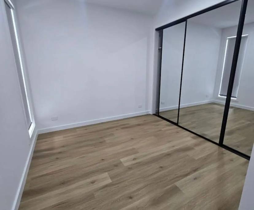 Unfurnished room in a share house
