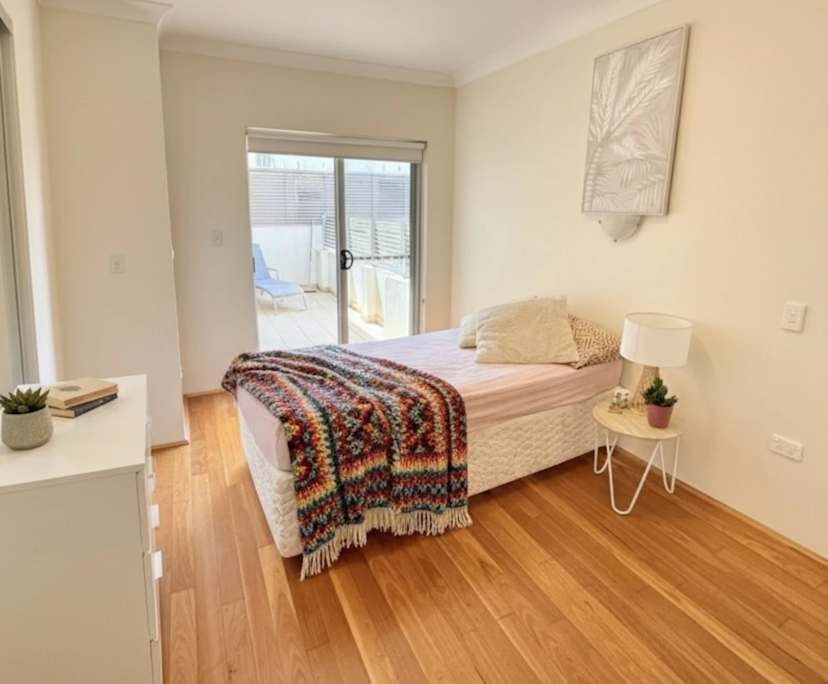 Furnished room with own bathroom