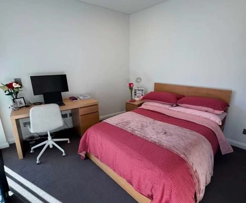 Room with ensuite in a share house