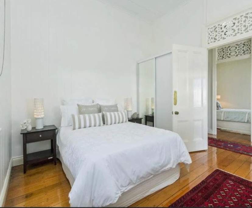 $260, Whole-property, 3 bathrooms, Petrie Terrace QLD 4000