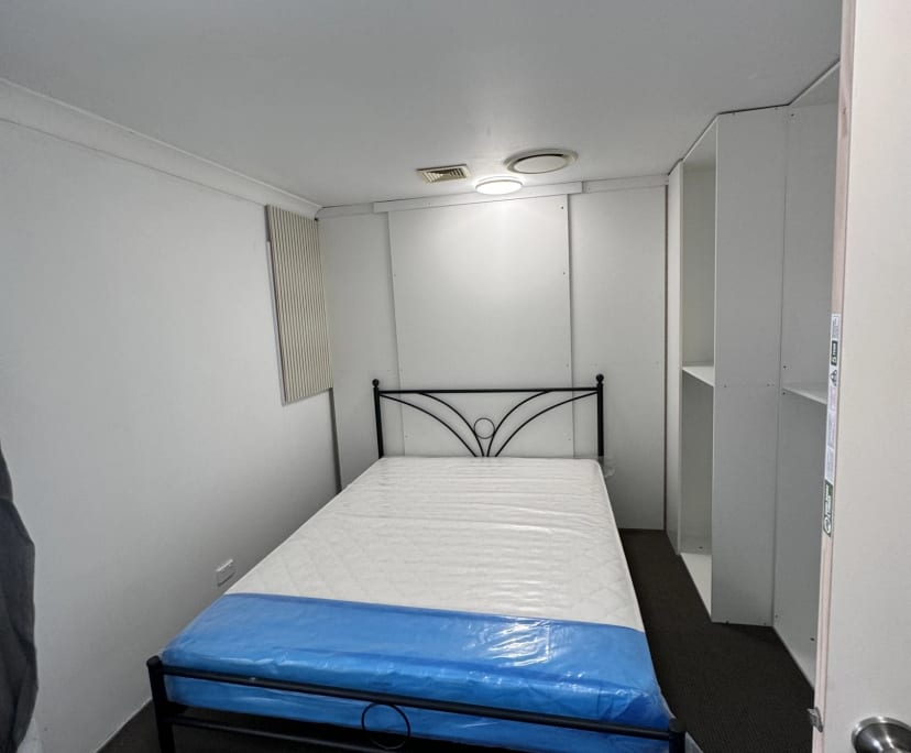 $280, Share-house, 5 bathrooms, Campbelltown NSW 2560