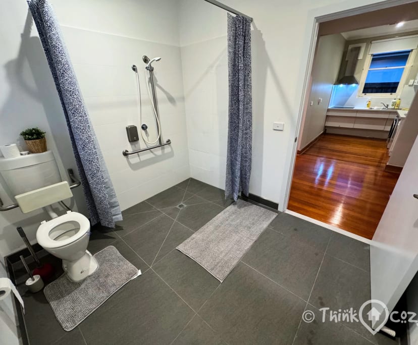 $420, Share-house, 6 bathrooms, Thornbury VIC 3071