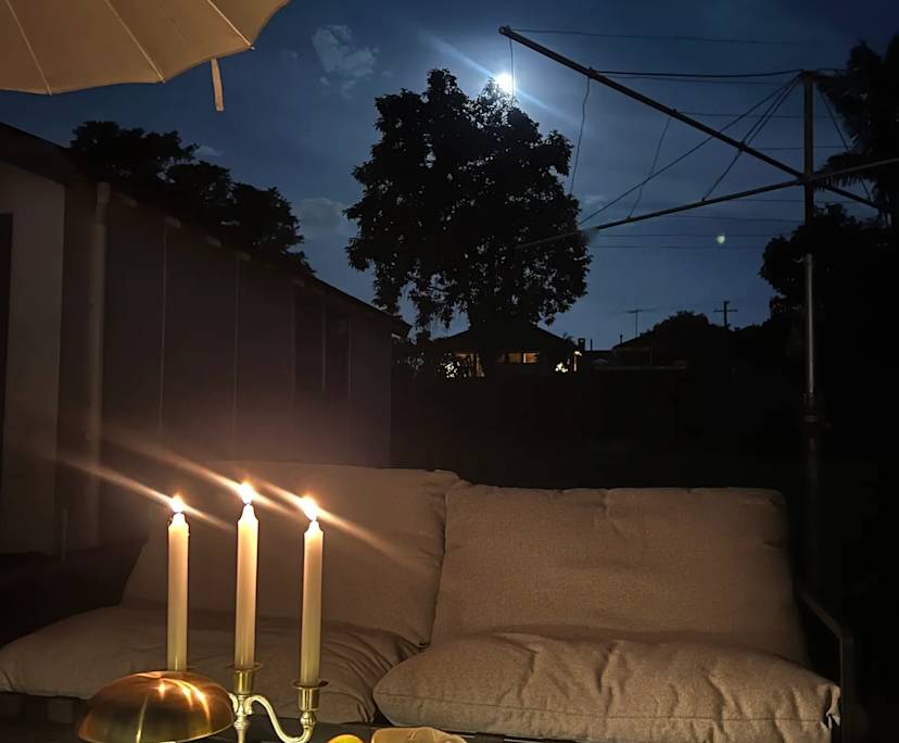 $1,300, Homestay, 2 bathrooms, Kingsgrove NSW 2208