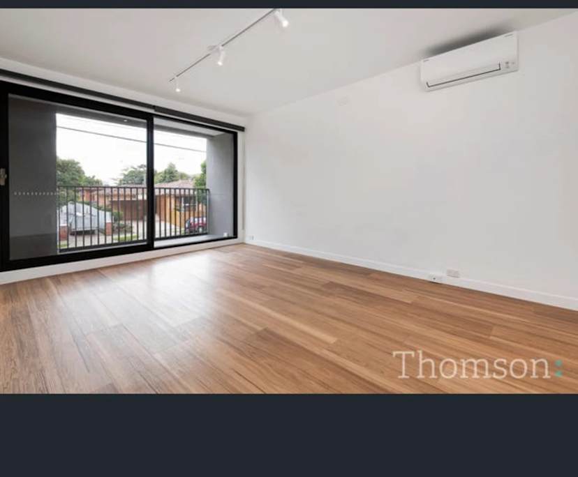$270, Flatshare, 3 bathrooms, Saint Kilda East VIC 3183