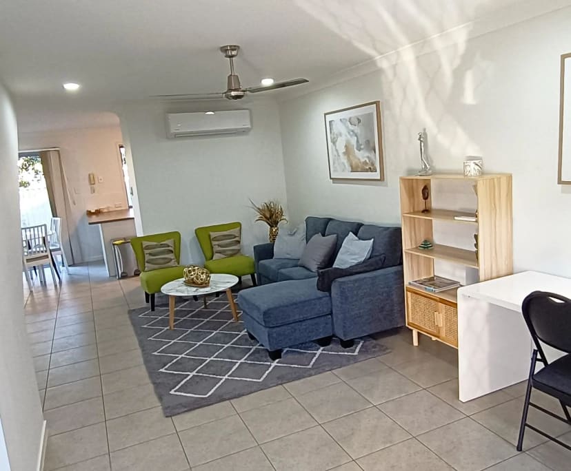 Furnished room in a share house