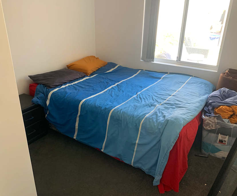 Room in a share house