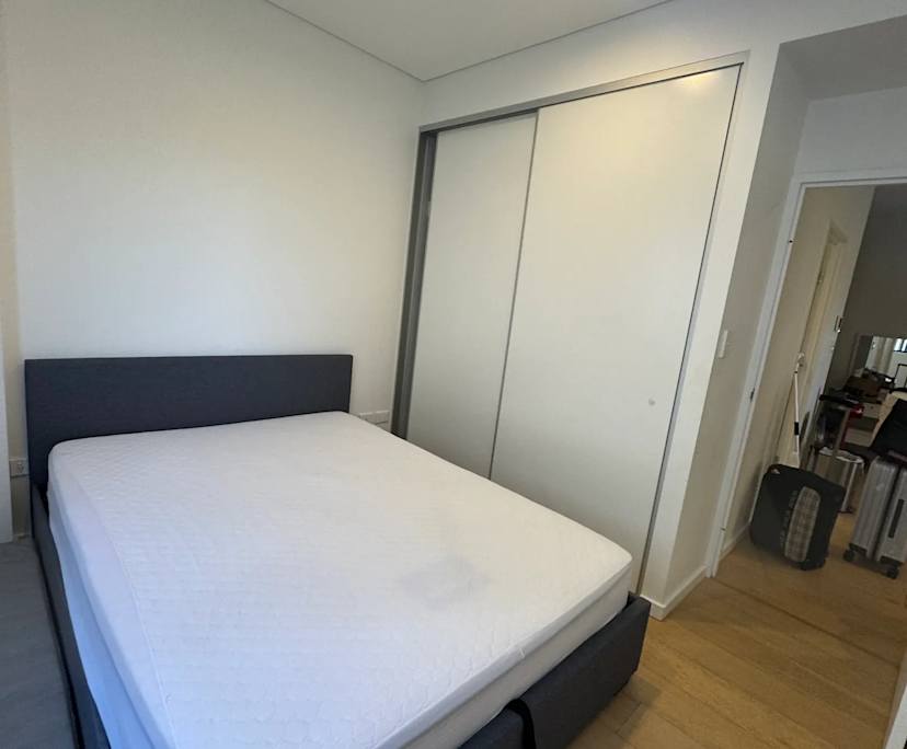 Furnished room with own bathroom