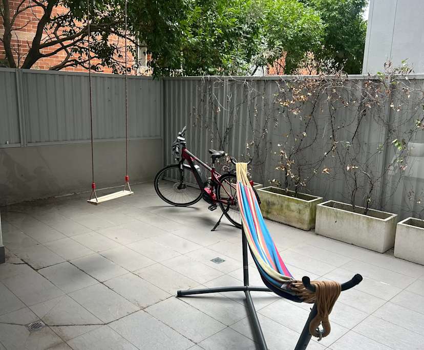 $800, 1-bed, 1 bathroom, Maroubra NSW 2035