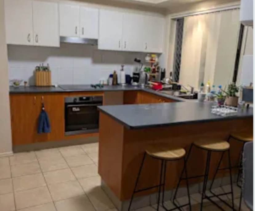 $350, Share-house, 3 bathrooms, Calamvale QLD 4116