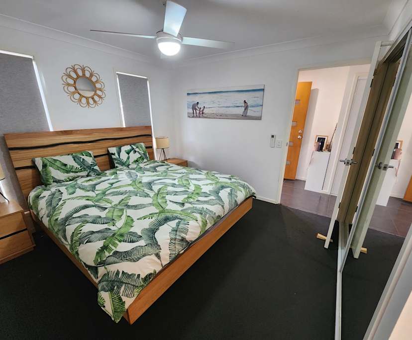 Furnished room with ensuite in a share house