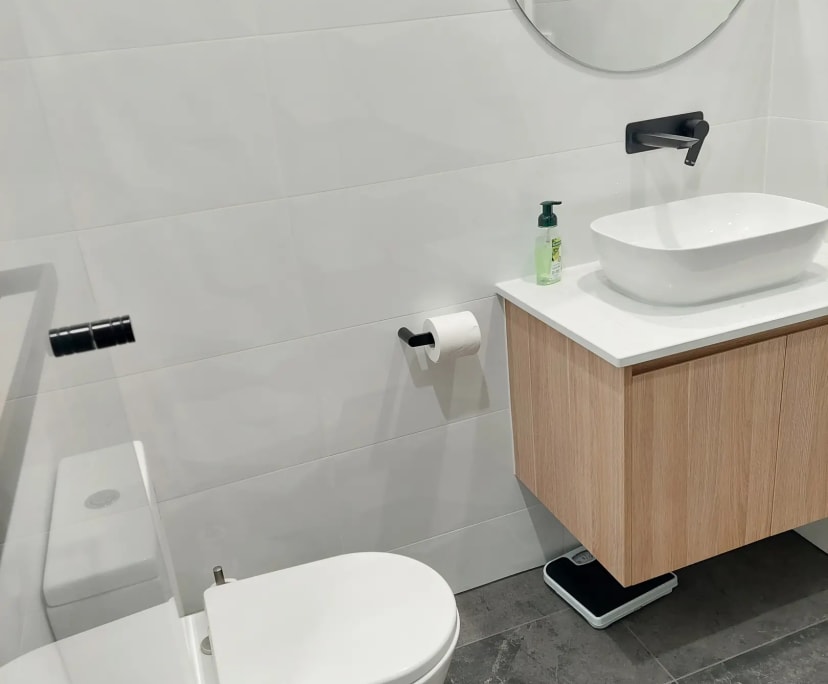 $250, Share-house, 3 bathrooms, Caulfield East VIC 3145