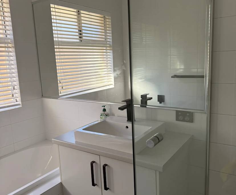 $250, Share-house, 4 bathrooms, Glen Iris WA 6230
