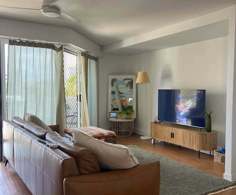 $360, Flatshare, 2 bathrooms, Kings Beach QLD 4551