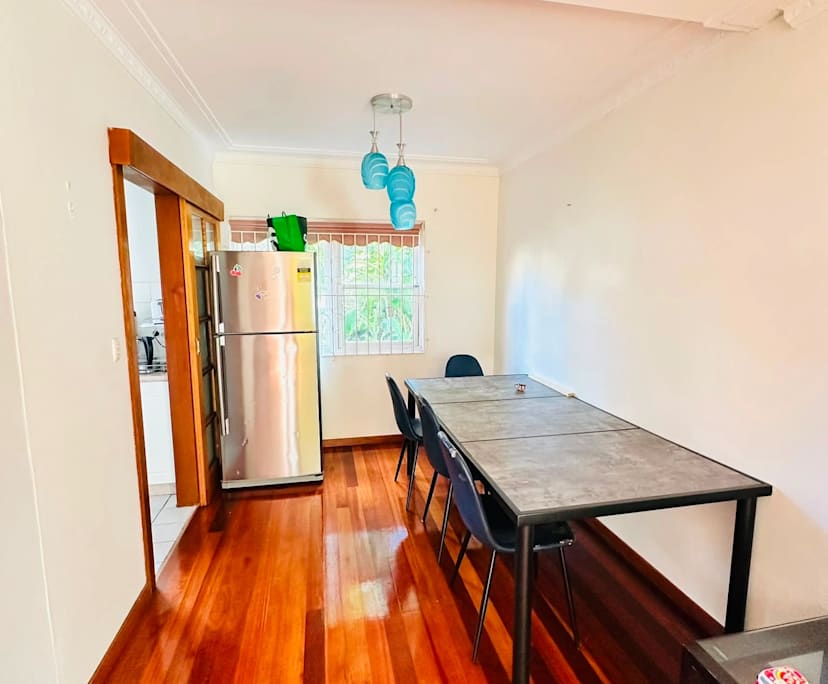 Whole property with 3 rooms for rent