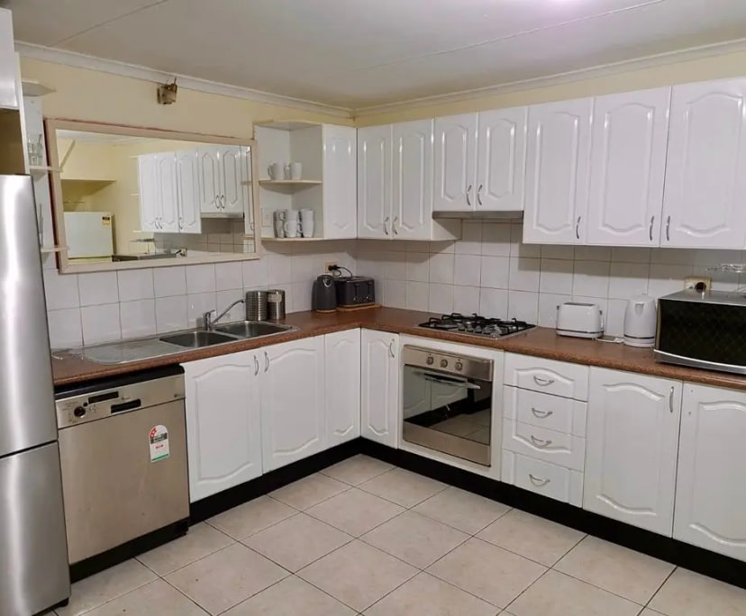 $450, Share-house, 6 bathrooms, Waverley NSW 2024