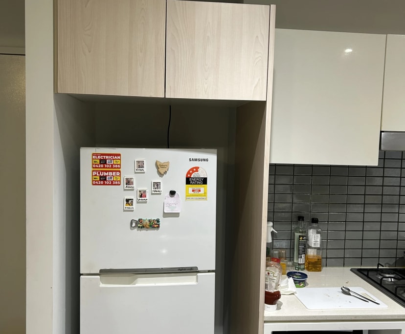 Furnished room with ensuite in a flatshare