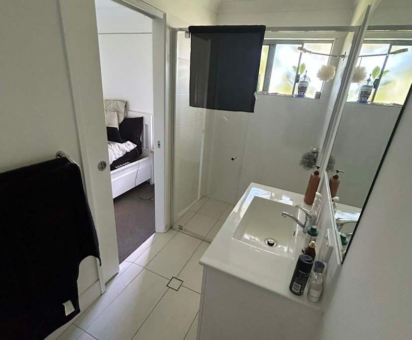 Room with ensuite in a share house