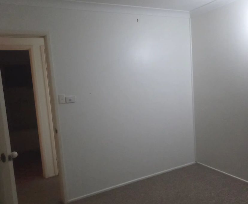 Unfurnished room in a share house