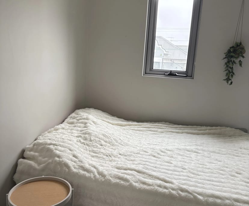 Furnished room with own bathroom