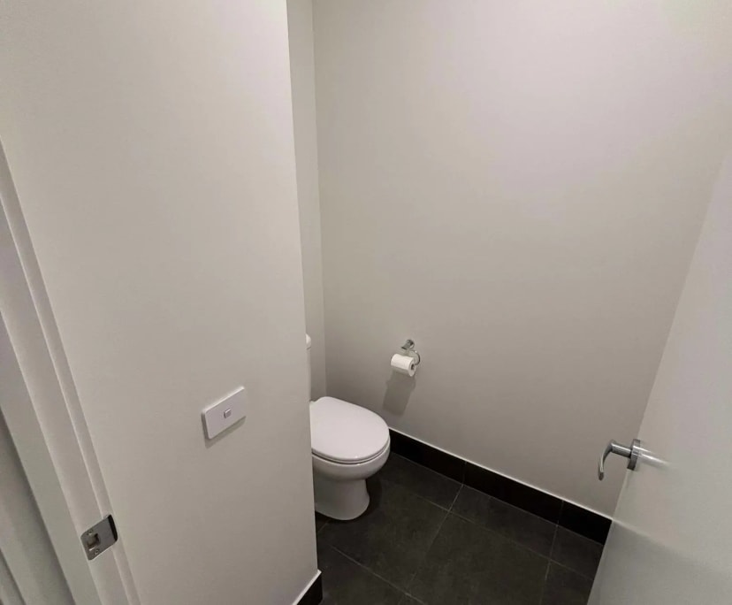 $300, Share-house, 3 bathrooms, West Lakes SA 5021