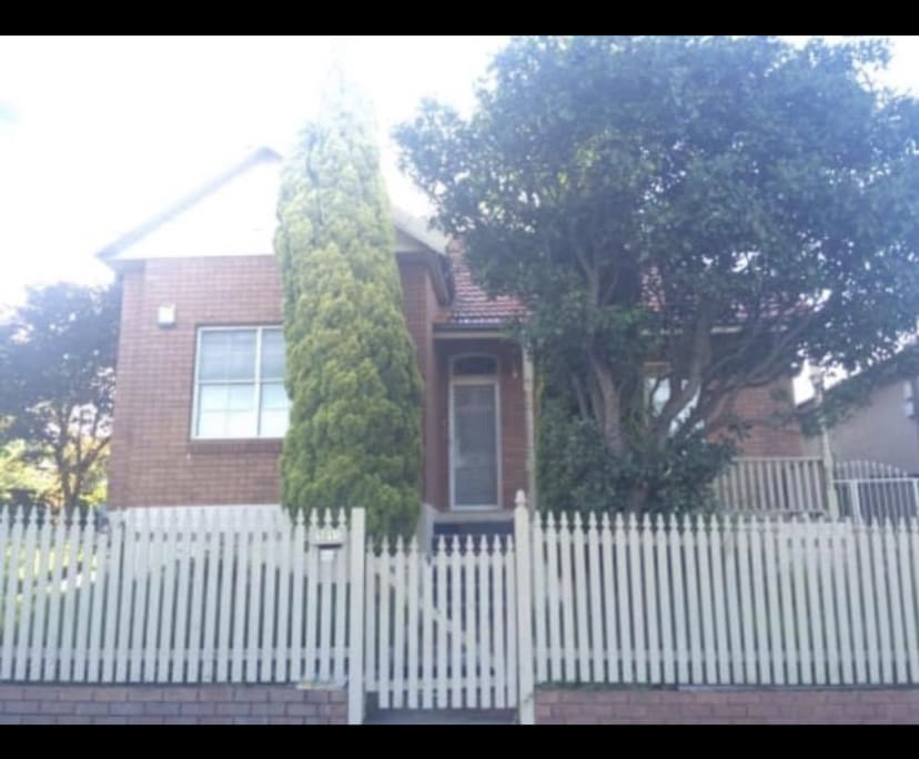 Room in a share house
