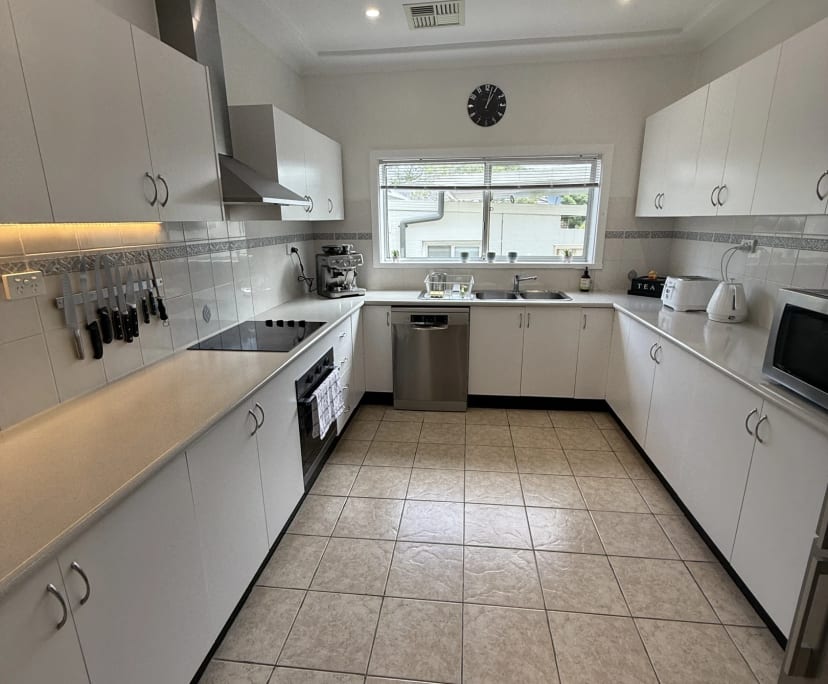 $350, Share-house, 3 bathrooms, Sutherland NSW 2232