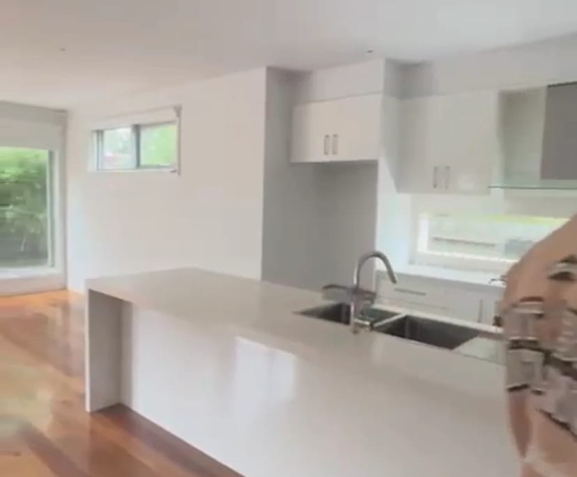 $307, Share-house, 4 bathrooms, Doncaster East VIC 3109