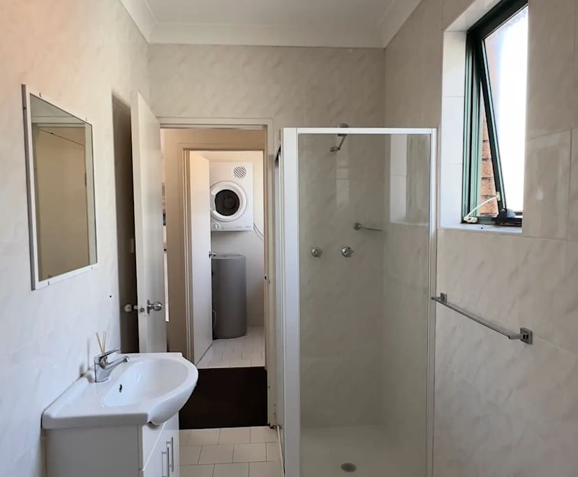 $400, Flatshare, 2 rooms, Chippendale NSW 2008, Chippendale NSW 2008