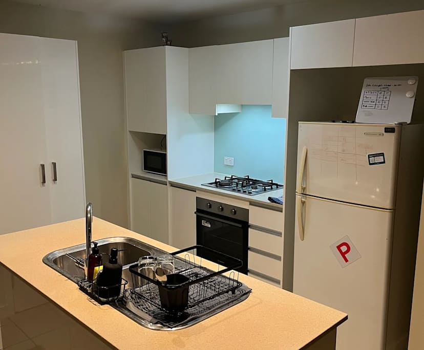 $500, Flatshare, 3 bathrooms, Brisbane City QLD 4000