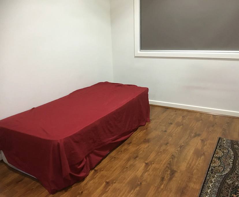 Room in a share house