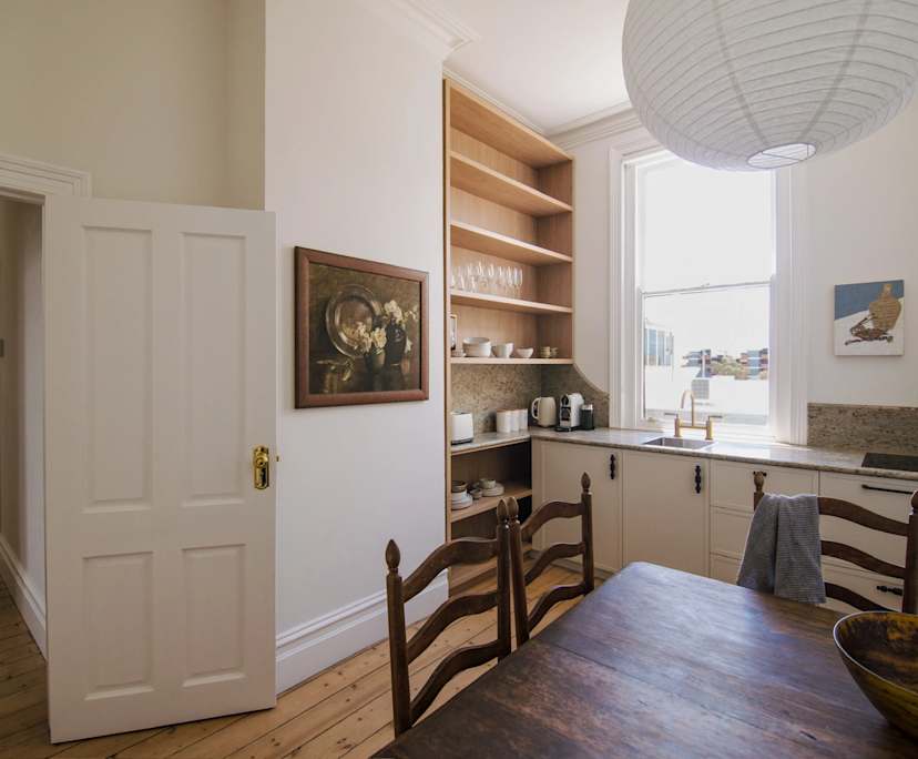 Whole property with 2 rooms for rent