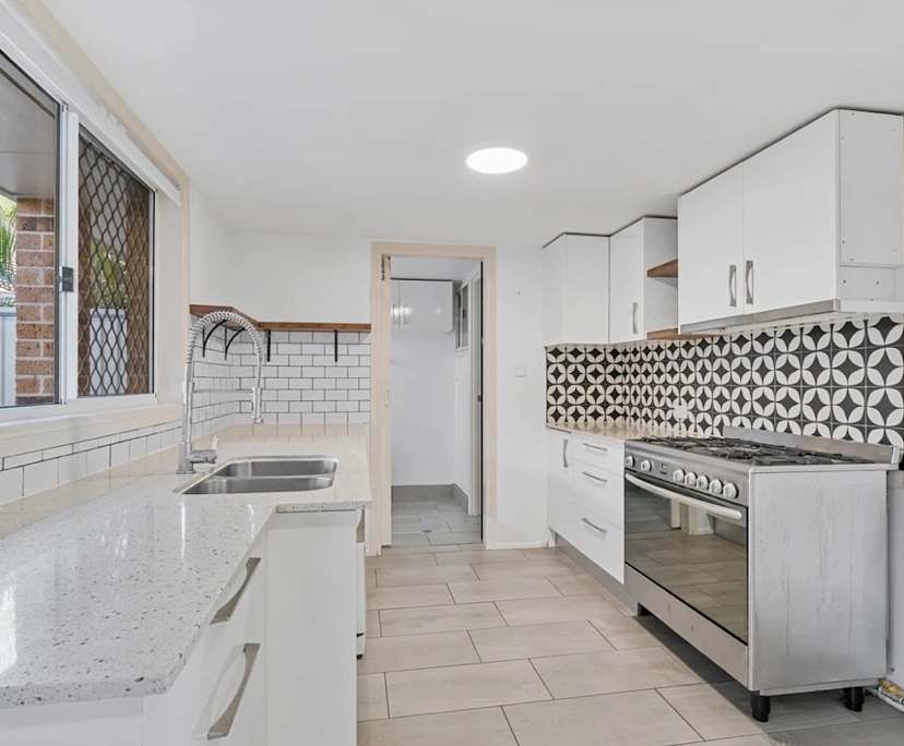 Room for Rent in Elanora, Gold Coast | $450, Unfurni... | Flatmates.com.au