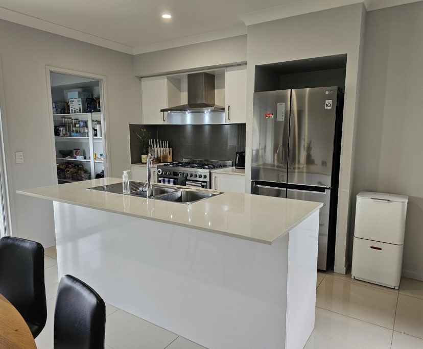 $300, Homestay, 4 bathrooms, Burpengary East QLD 4505