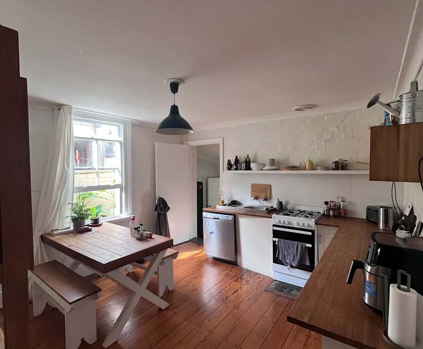 Furnished room in a share house