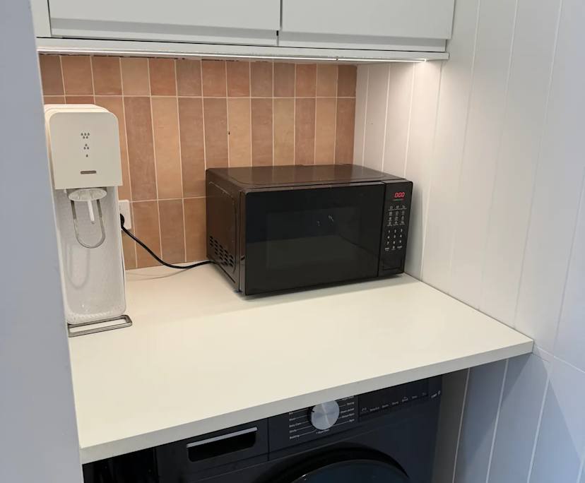 $900, Whole-property, 2 bathrooms, Dee Why NSW 2099