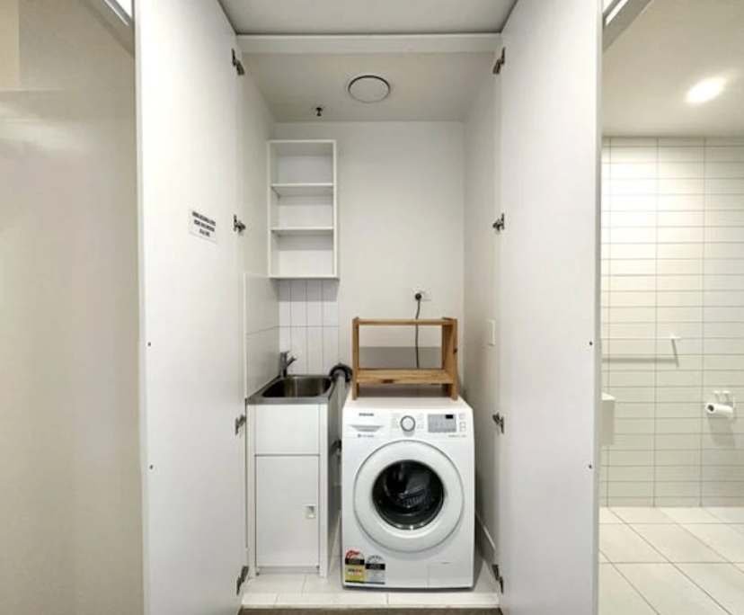 $475, Flatshare, 2 bathrooms, Melbourne VIC 3000