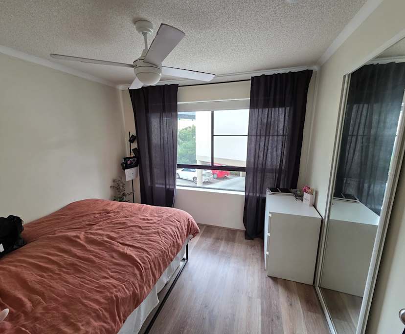 $320, Flatshare, 2 bathrooms, Coorparoo QLD 4151