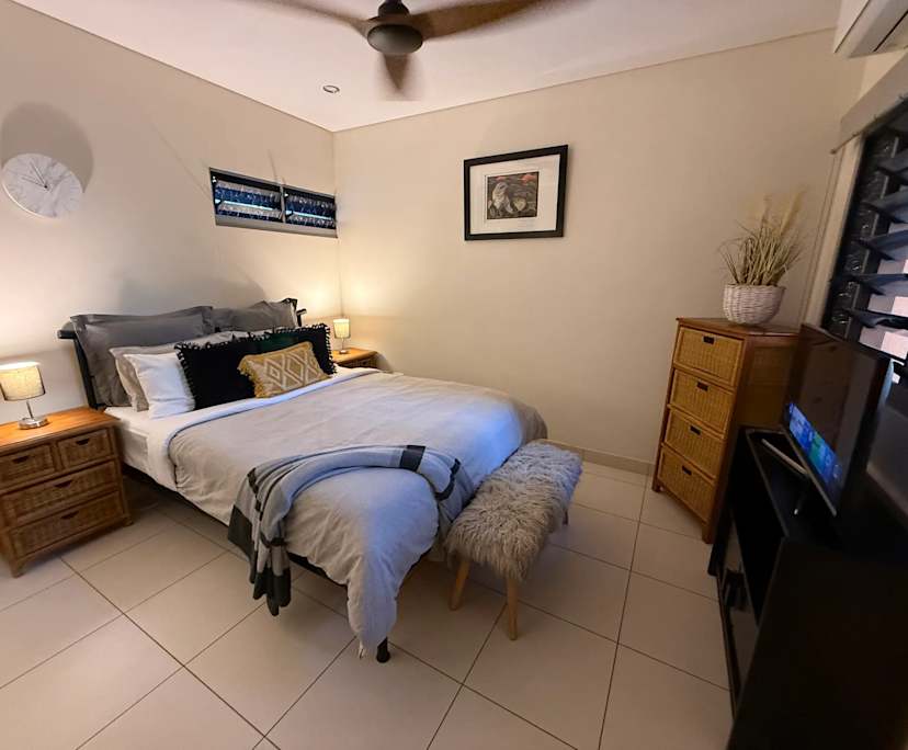 Furnished room with own bathroom