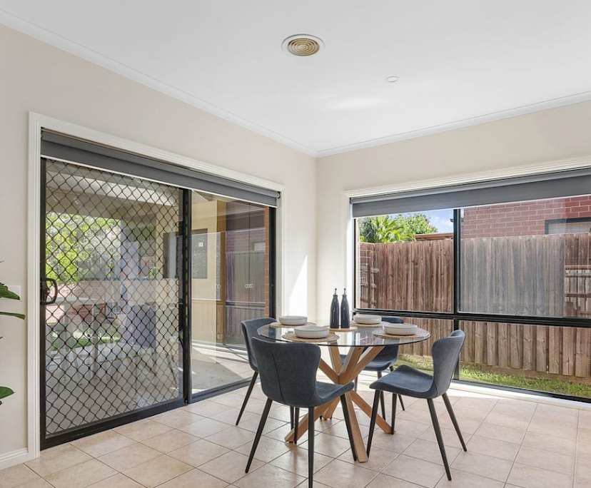 $250, Share-house, 3 bathrooms, Strathdale VIC 3550