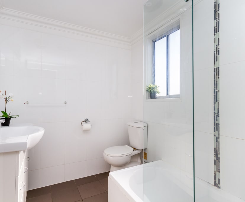 $220, Share-house, 6 bathrooms, Kelvin Grove QLD 4059