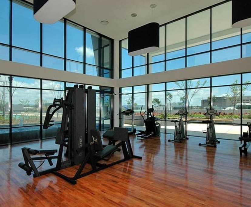 $285, Flatshare, 2 bathrooms, Southport QLD 4215