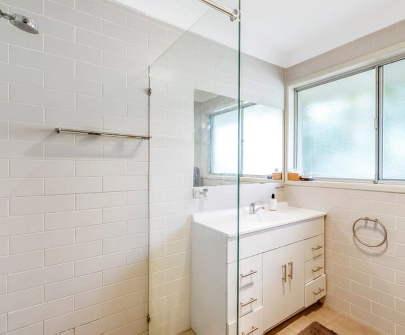 $250, Share-house, 3 bathrooms, Varsity Lakes QLD 4227