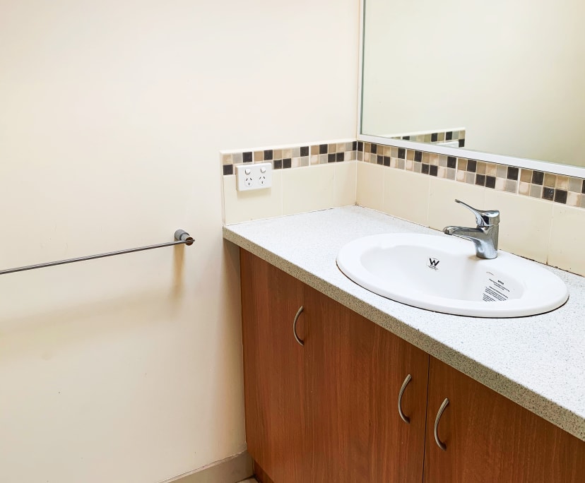 $260, Share-house, 3 bathrooms, Burwood VIC 3125